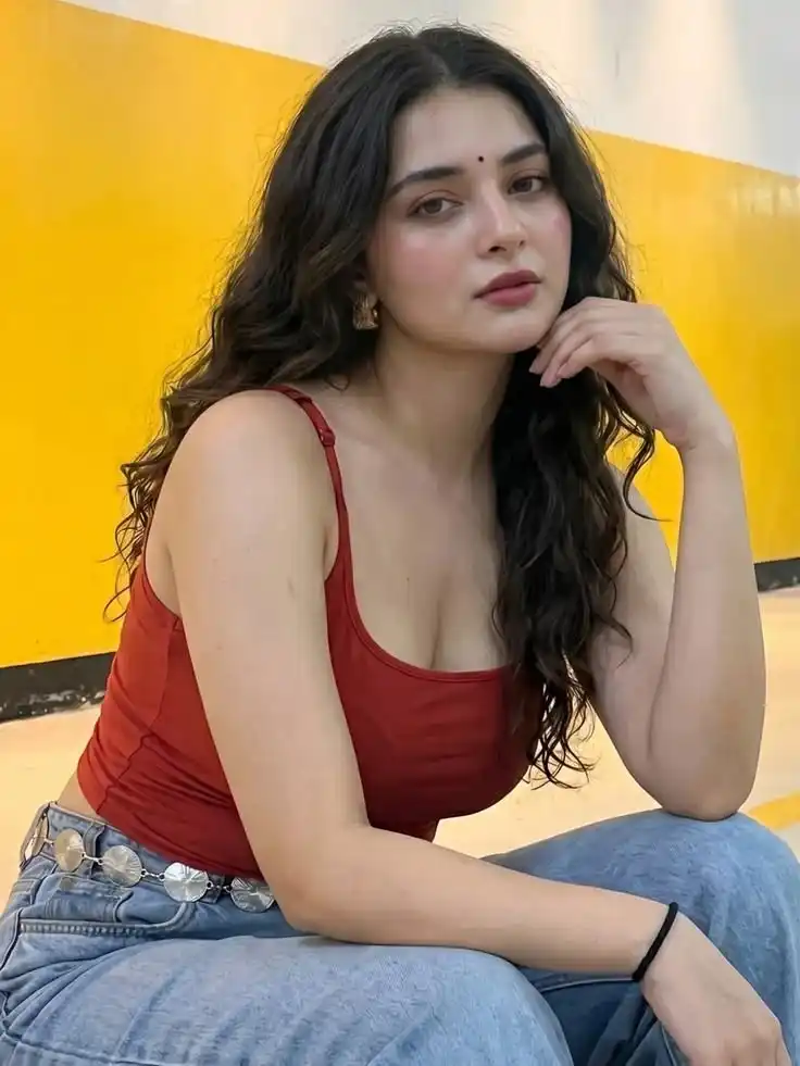 High Profile Surat Escort